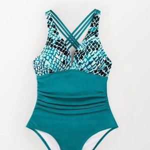 CUPSHE Women's One-Piece Bathing Suit - Large - New With Tags